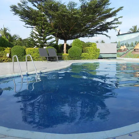 Rovvenpec Resort